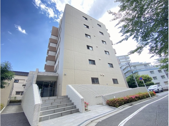 ＳＡＫＵＲＡ　ＴＥＲＲＡＣＥ（サクラテラス）