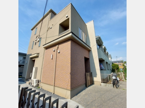 フラワーフォンテーヌⅢ