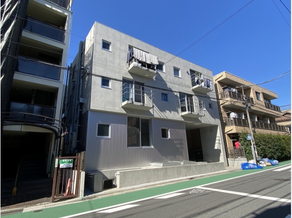 双葉町のアパートメント