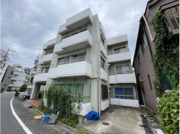 MAISON USUI