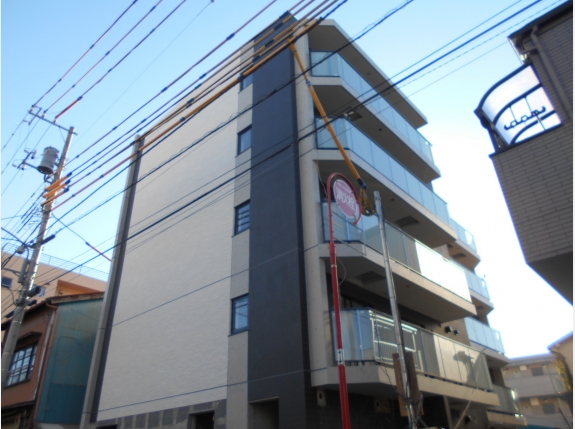 ルネサンスコート王子