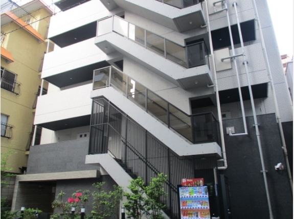 レオーネ板橋本町駅前