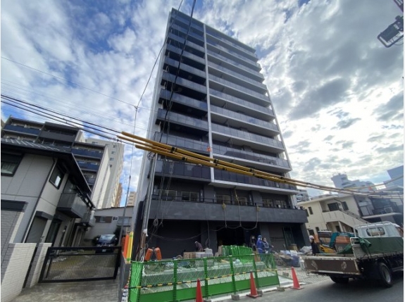 ガーラ・グランディ川口並木