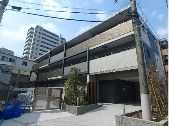 メゾン・レジュイット