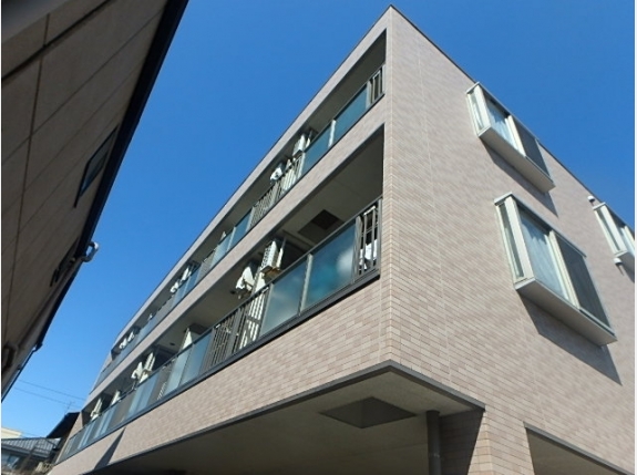 グランシーズ・アリヤマ