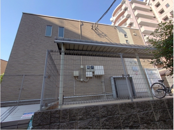 レオネクストやまと