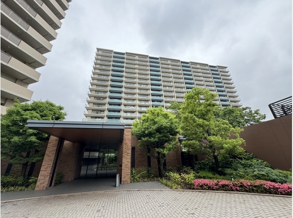 ザ・ガーデンズ東京王子　A棟