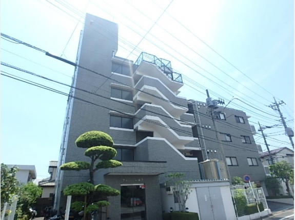 ファミール芝下