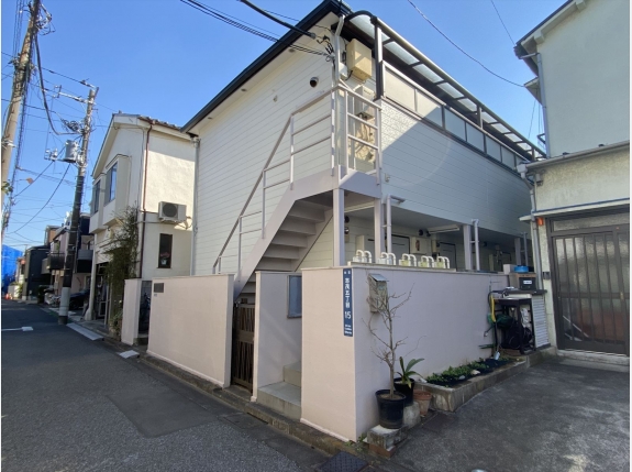 秀華三番館