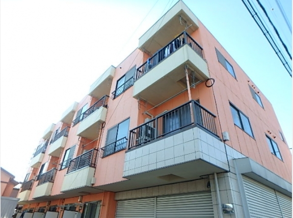 アパートメントハウスイマイ