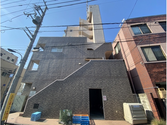カザルス・スクエア