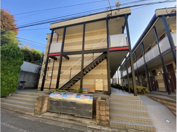 レオパレスジュネス
