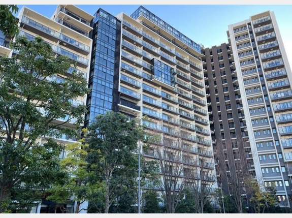 スカイティアラ　ウエスト