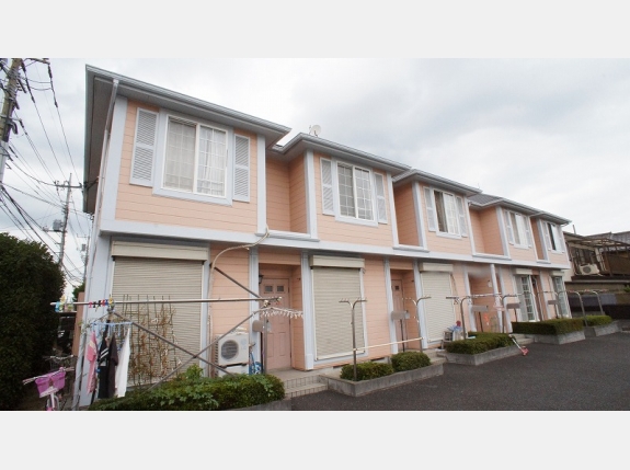 ベルトゥリーサカエ