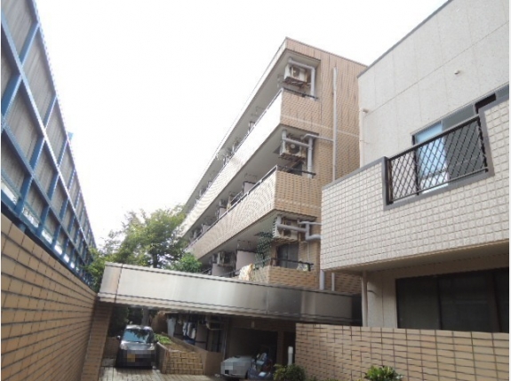 シャロン川口