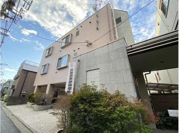 グランシーズ・アリヤマ