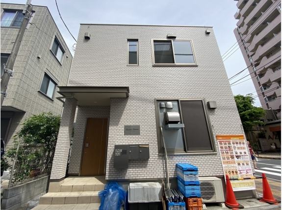 ラコンテ志村　