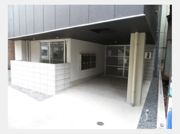 BASE東上野