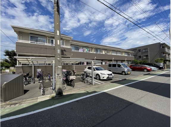 サニーホームズ