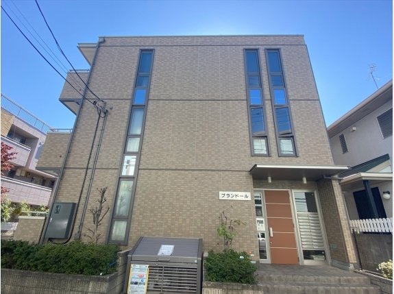 ブランドール