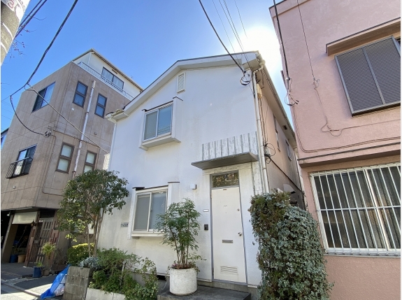 ウィング町屋