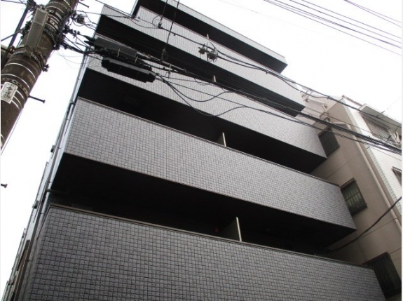 GARAGIA
