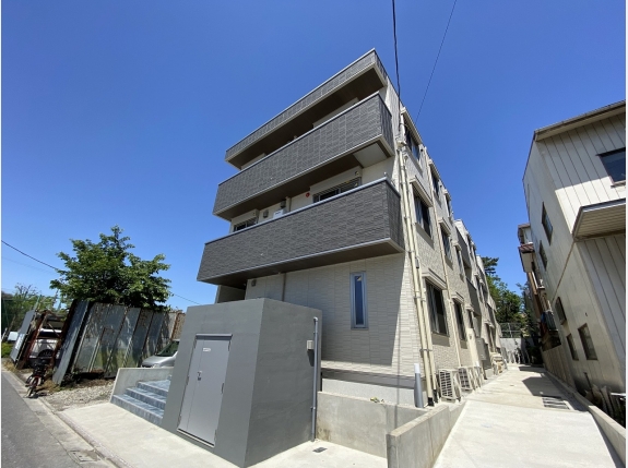 ラリュール小茂根