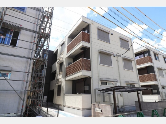 フォンテーヌ　B