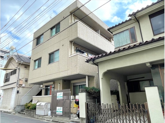 マンション鷹の巣　D棟
