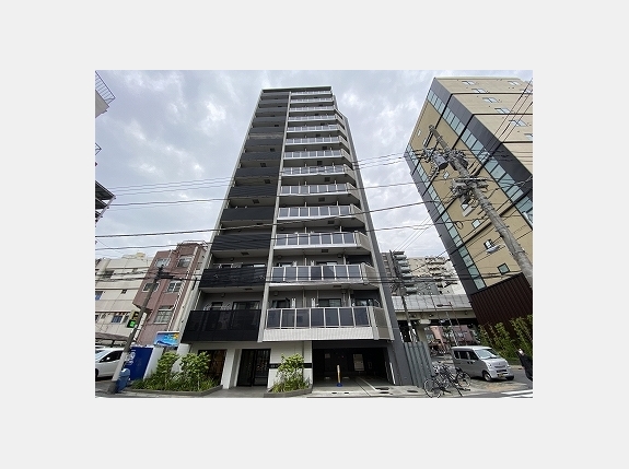 Log上野駅前