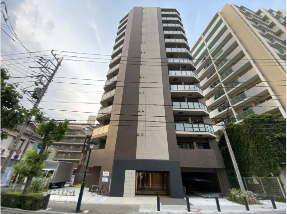 クレイシア川口