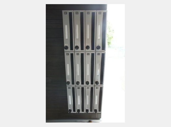 リブリ・ラヴィ・ルミエール