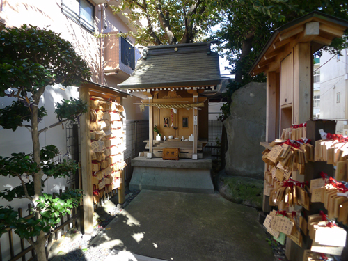 縁切り榎 はう散歩 東京都北区 板橋区 豊島区周辺の賃貸マンション アパートはお任せ ハウス トゥ ハウス